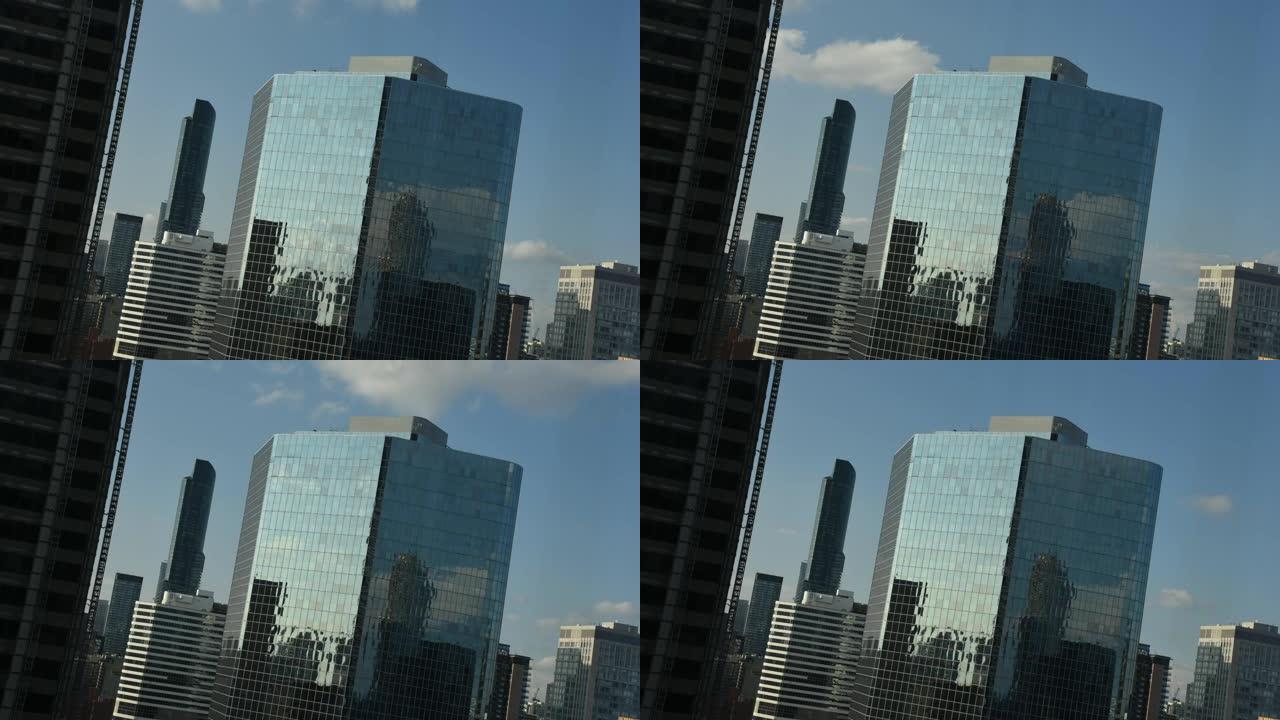 俯瞰多伦多商业区和摩天大楼的时间流逝