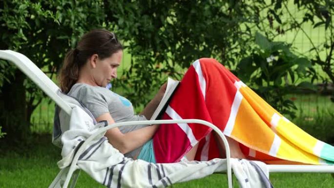 女人读书在户外休息休息