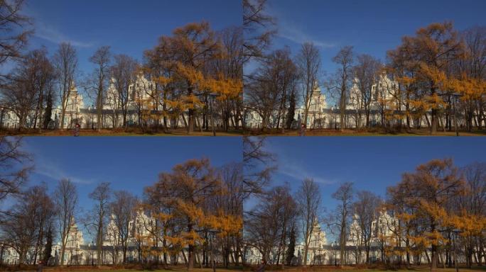 圣彼得堡的斯莫尔尼大教堂。4K。
