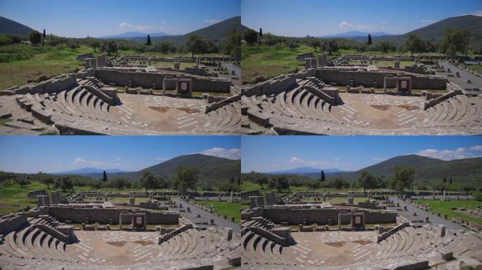 希腊伯罗奔尼撒的墨西尼亚，古代弥赛尼的考古遗址，奥德翁(或传道中心)和阿斯克勒庇翁广场，希腊伯罗奔尼