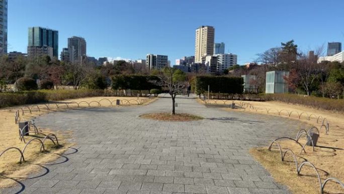 日本东京的芝公园空旷的公园