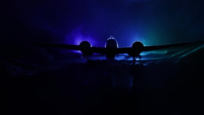 德国容克(Ju-88)夜间轰炸机。拥有喷气式飞机比例模型的艺术品装饰。用灯光调和朦胧的背景。战争的场