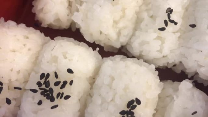 Onigiri，Makis，黑芝麻日本米饭