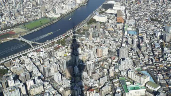 东京塔上的Skytree阴影的时间流逝