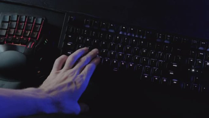 雷蛇塔塔洛斯v2黑寡妇精英键盘键盘