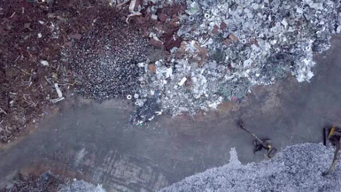 废金属回收垃圾场的鸟瞰图