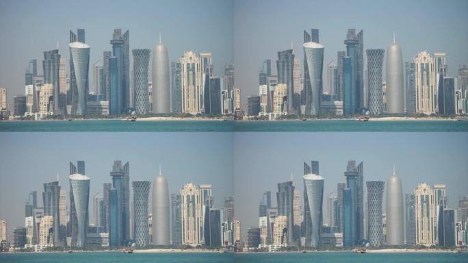 多哈现代天际线全景。卡塔尔晴天