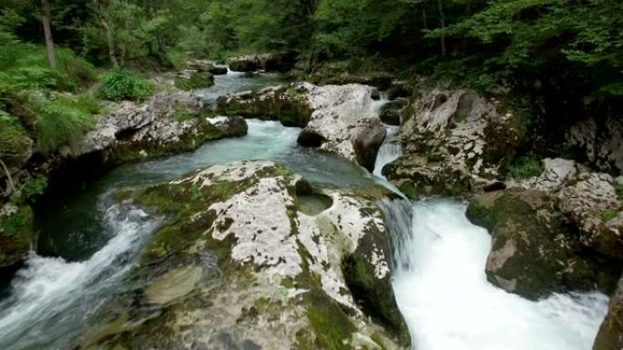 山区河流的地表水山区河流