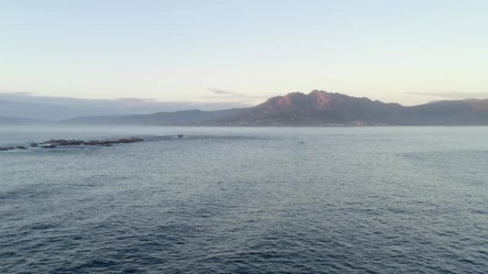 西班牙加利扎大西洋海浪惊人的无人驾驶飞机空中景观