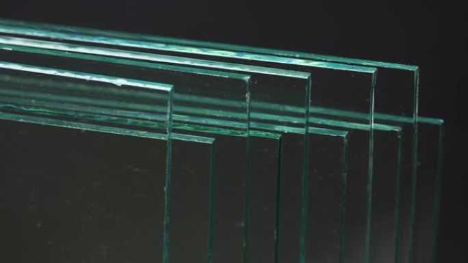 工厂制造的钢化透明浮法玻璃面板的板材尺寸