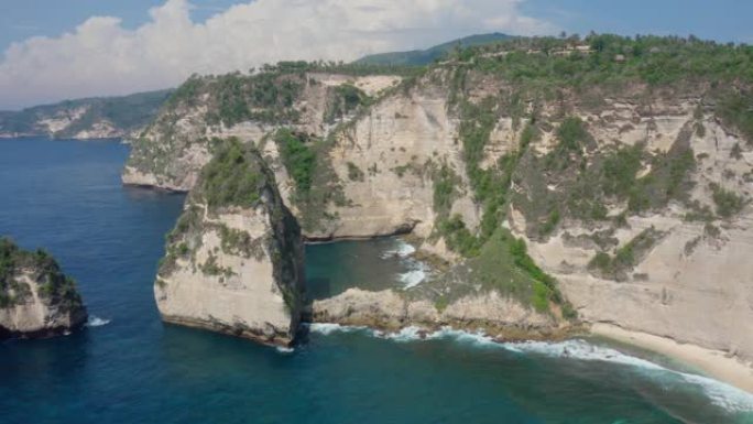 努沙佩尼达岛钻石海滩鸟瞰图，美丽的海洋，山脉