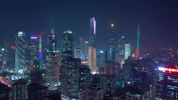 广州市中心夜间繁忙交通街路口空中俯拍全景4k中国