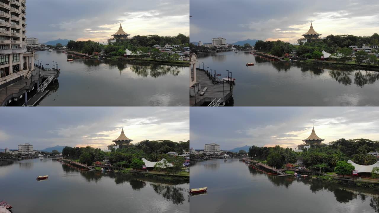 沙捞越立法大楼或称为“Dewan Undangan Negeri沙捞越”的电影航拍