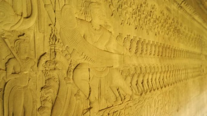 吴哥窟东侧寺庙墙雕塑浮雕。它描绘了人们为追求永生而拉蛇的希望，柬埔寨暹粒