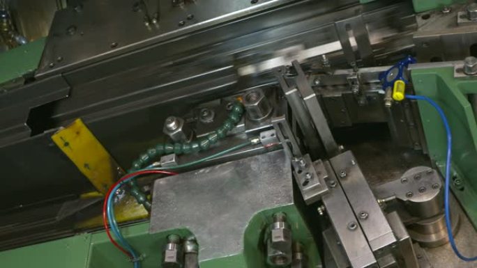生产汽车厂高科技螺丝的特种工业机械