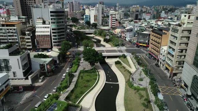 鸟瞰柳川运河在台中市有顶级景点