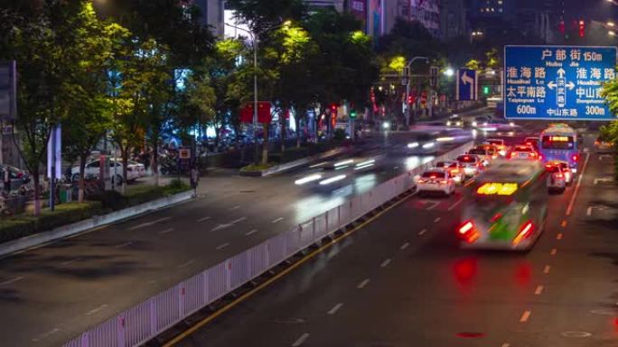 南京市中心夜间照明交通街步行桥延时全景4k中国