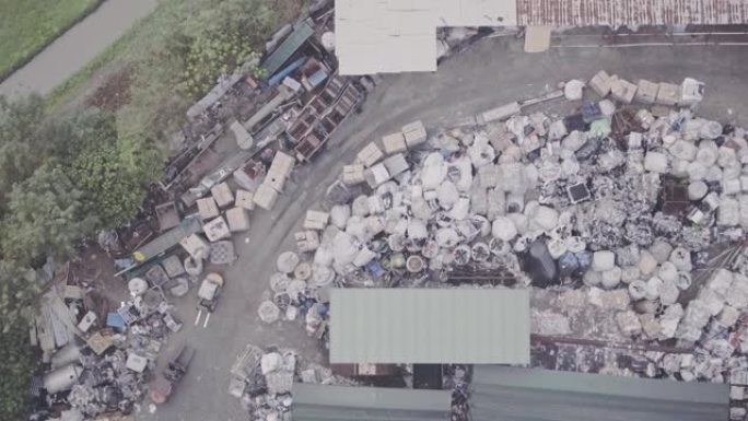 香港的塑胶回收厂。空中无人机视图