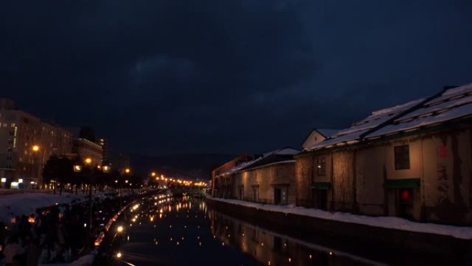 日本北海道小樽: 冬夜的小樽运河。