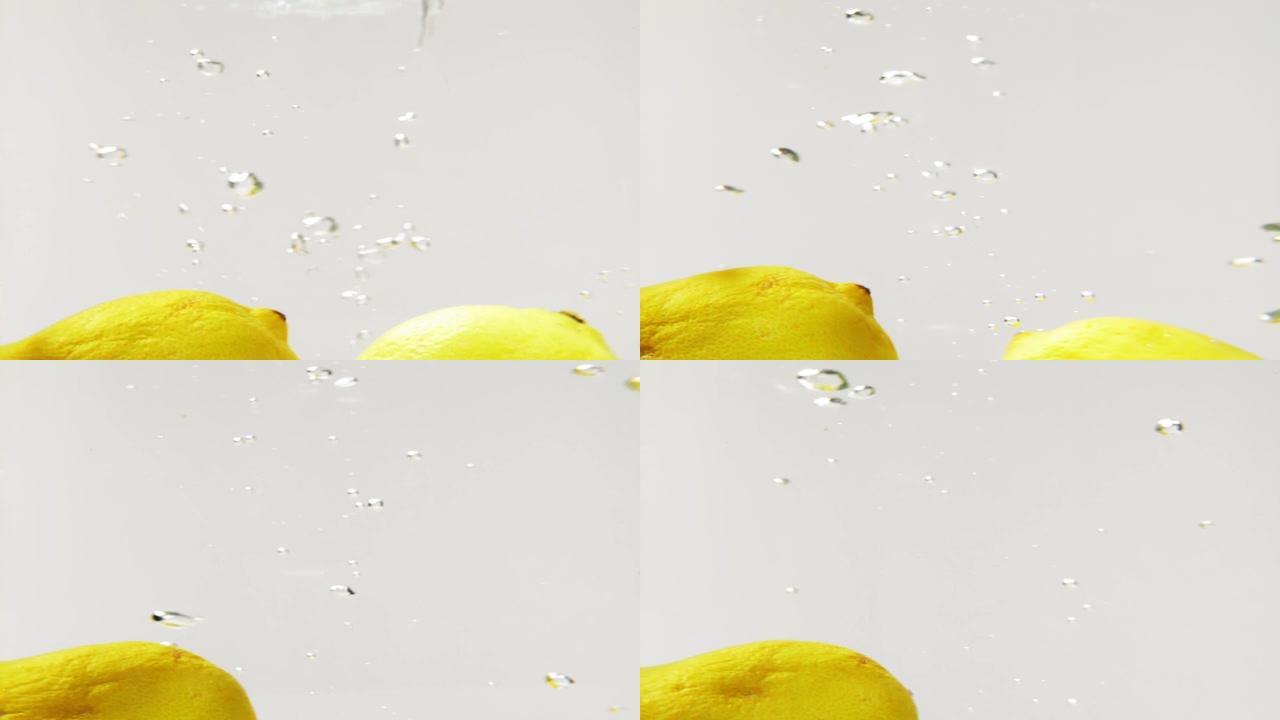 柠檬掉入水中