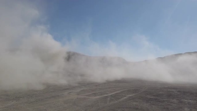 西科罗拉多沙漠4k视频中的男子和男孩户外活动越野乐趣