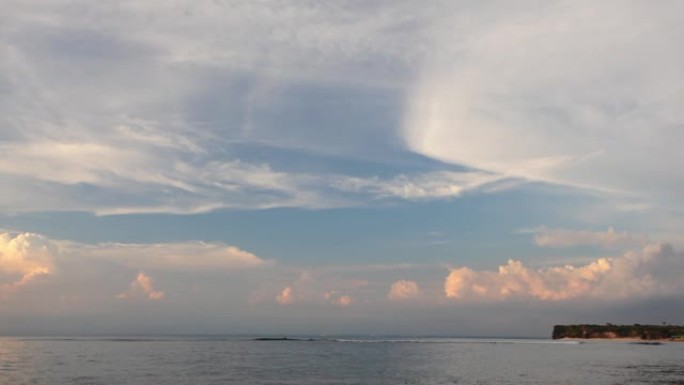 巴厘岛美丽日落的视频