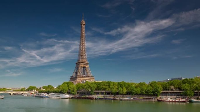 阳光明媚的夏日巴黎市著名的河畔海湾塔观景桥延时全景4k法国