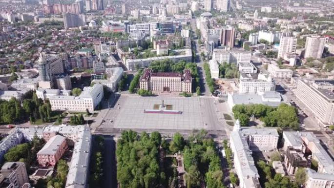 沃罗涅日的市中心和列宁广场