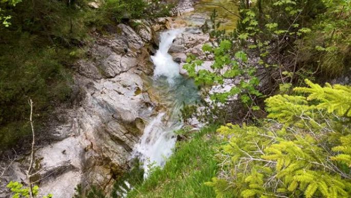 山河山泉水森林溪流纯净水源