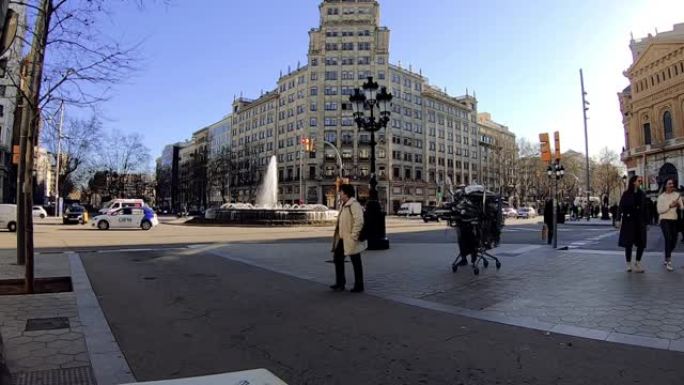 西班牙巴塞罗那-2020年2月5日。延时GoPro城市景观