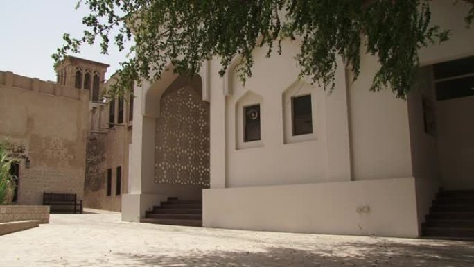 阿尔巴斯塔基亚清真寺