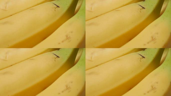 一堆香蕉排成一排4K
