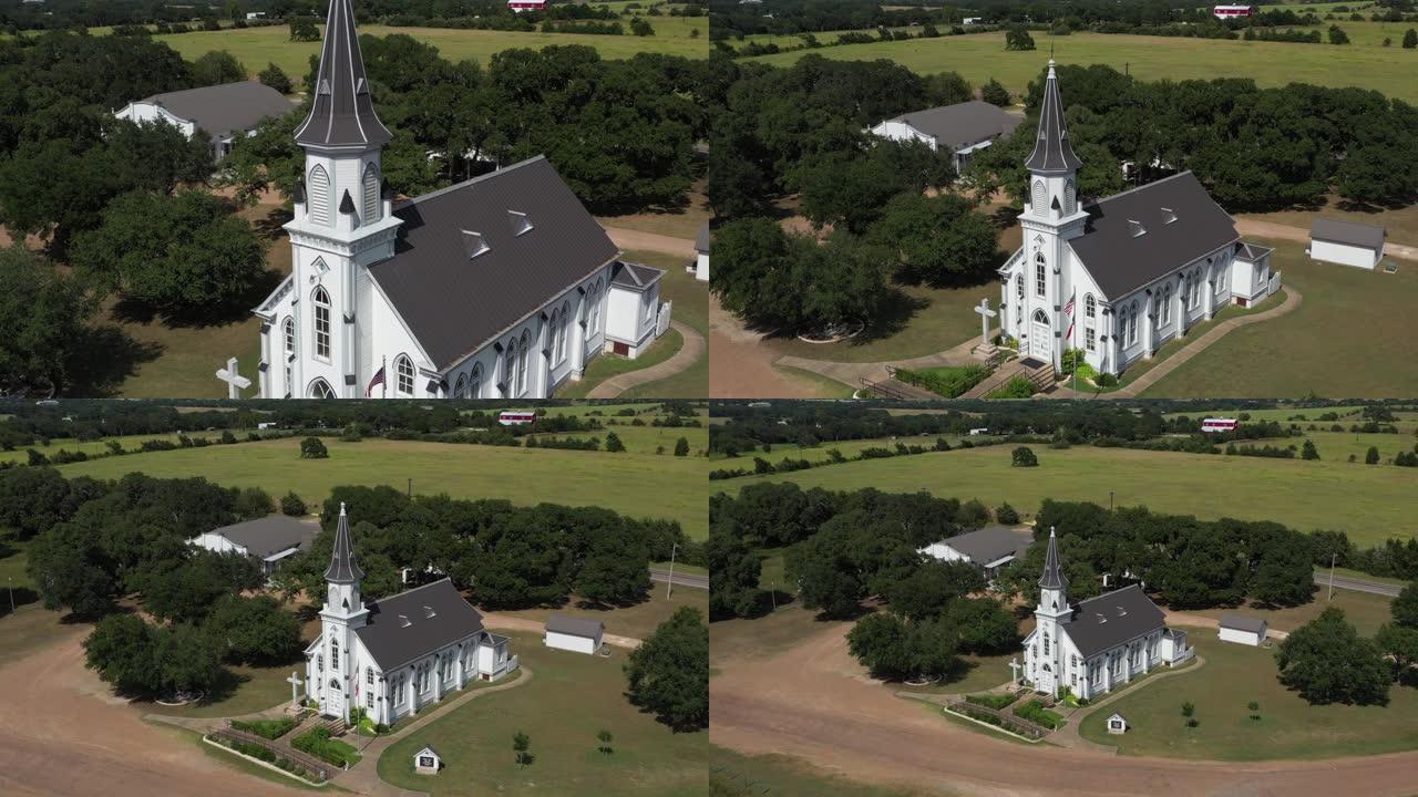 美国德克萨斯州杜比那的乡村天主教堂