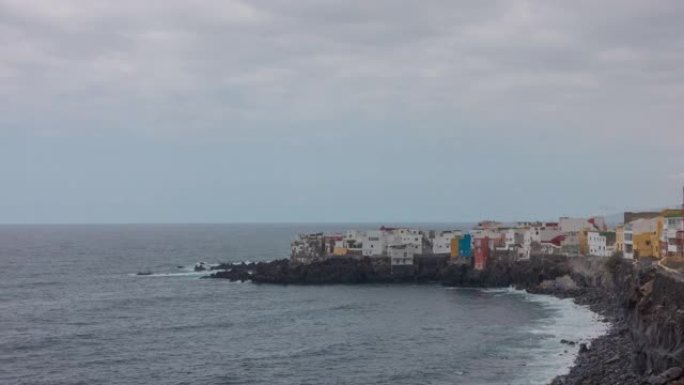 阴天特内里费岛海岸线城镇全景4k延时西班牙