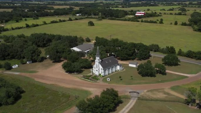 乡村天主教教堂和乡村，杜比那，德克萨斯州，美国