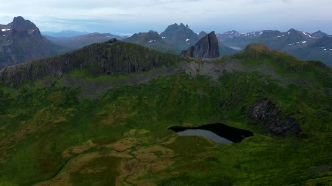 挪威森贾岛的风景鸟瞰图