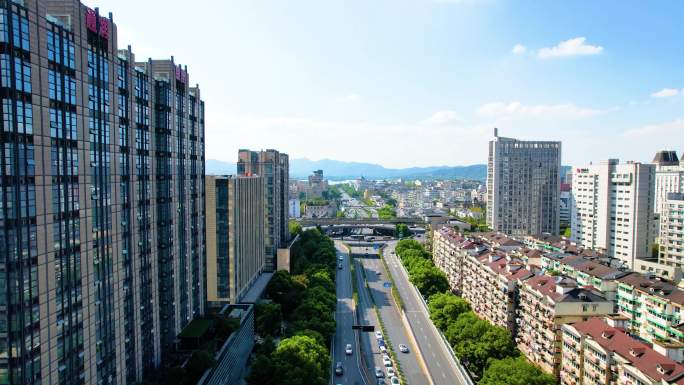 杭州西湖景区西湖大道定安路车辆车流风景视