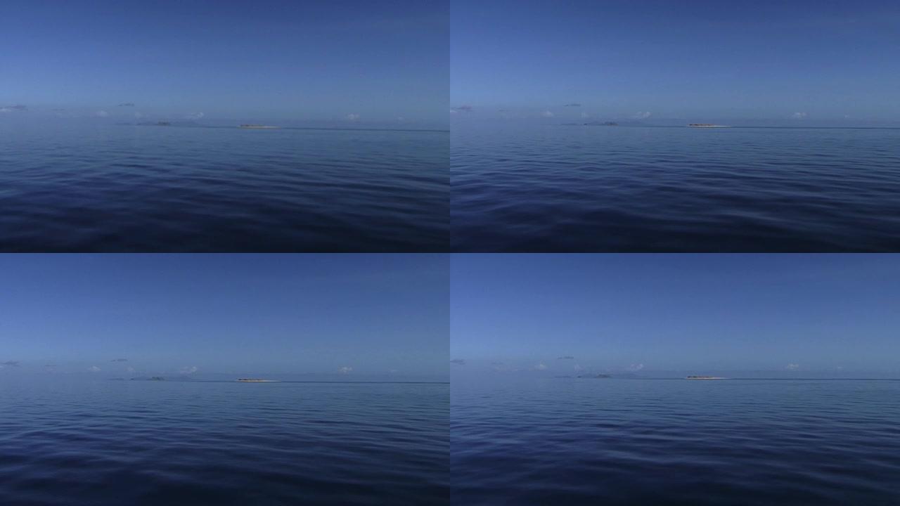 斐济海岸线附近的海