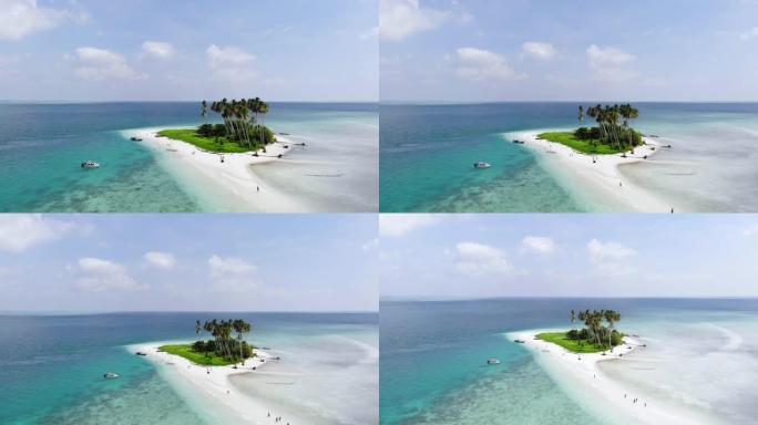 鸟瞰图美丽的小岛海滩天堂在海洋中，白色沙滩和原始的蓝色绿松石海水