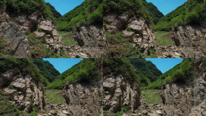 晴朗天空中的山谷峡谷风景风光