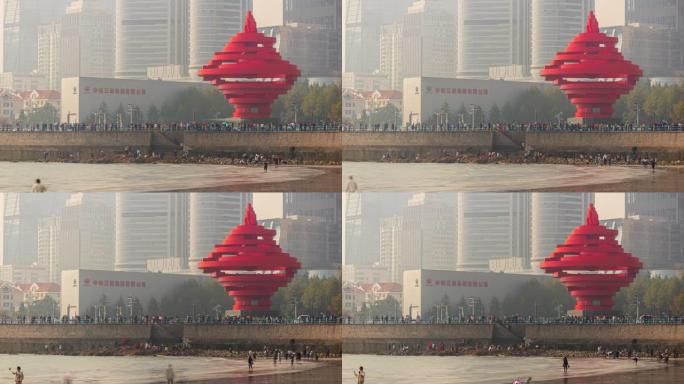 青岛奇城晴天著名海湾纪念碑拥挤广场延时全景4k中国