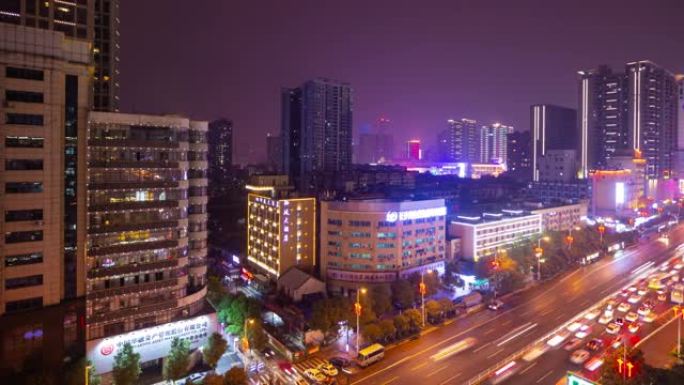 长沙城市景观夜间照明繁忙交通街市中心屋顶延时全景4k中国