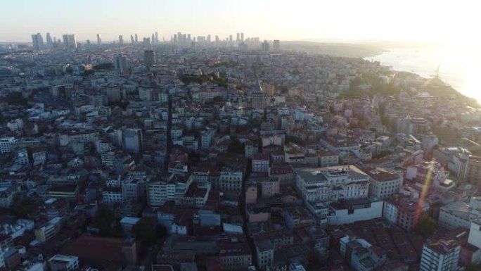 伊斯坦布尔加拉塔日出时的鸟瞰图/4K