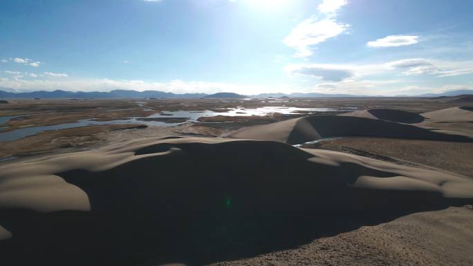 仲巴沙漠 西藏日喀则市