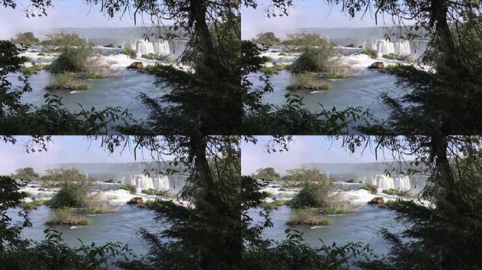 伊瓜苏的白内障。从瀑布顶部看。