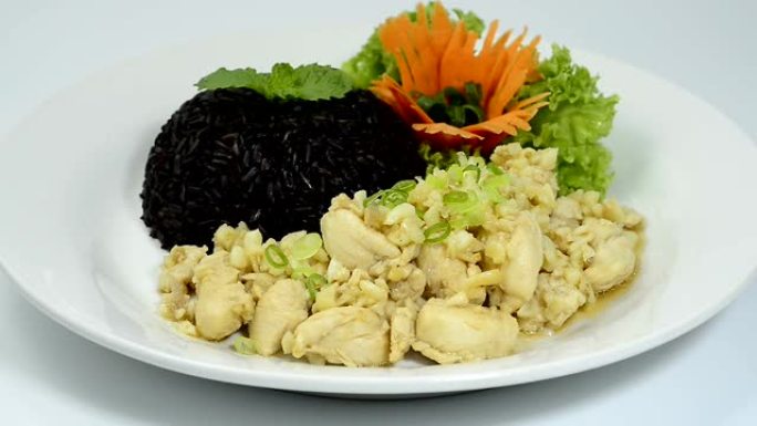 蒜酱鸡肉配米饭配方泰西辛健康清洁食品和饮食