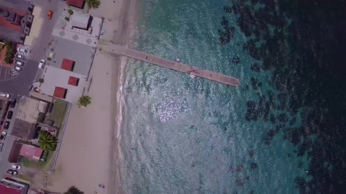 加勒比群岛的马提尼克岛和海滩鸟瞰图