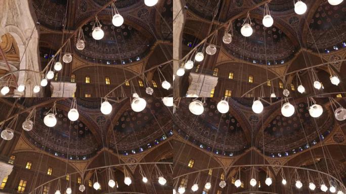 美丽的穆罕默德·阿里清真寺圆顶位于埃及首都开罗。