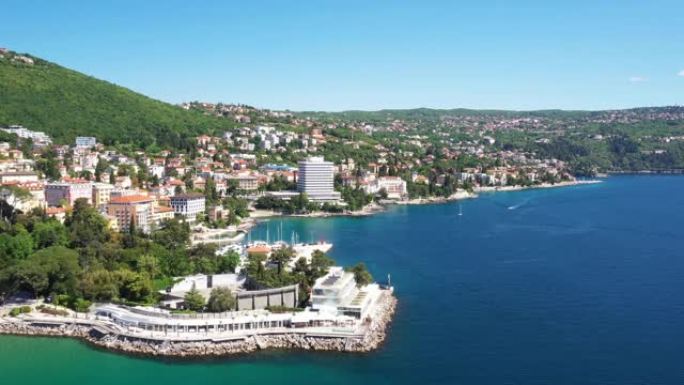 克罗地亚，亚得里亚海海岸，美丽的奥帕蒂亚镇