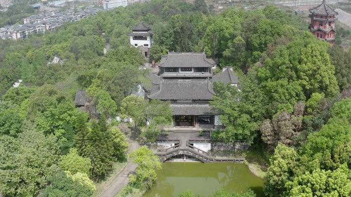 四川广安神龙山巴人石头城